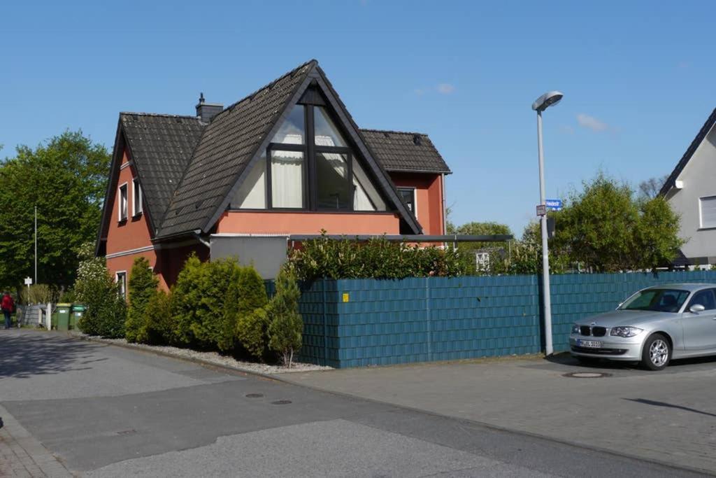 Ferienwohnung Haus Ruhrgebiet مولهايم ان الرور دير المظهر الخارجي الصورة