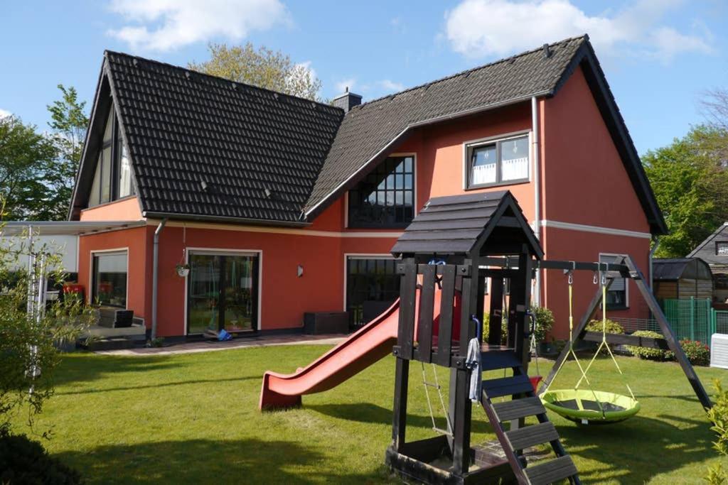 Ferienwohnung Haus Ruhrgebiet مولهايم ان الرور دير المظهر الخارجي الصورة